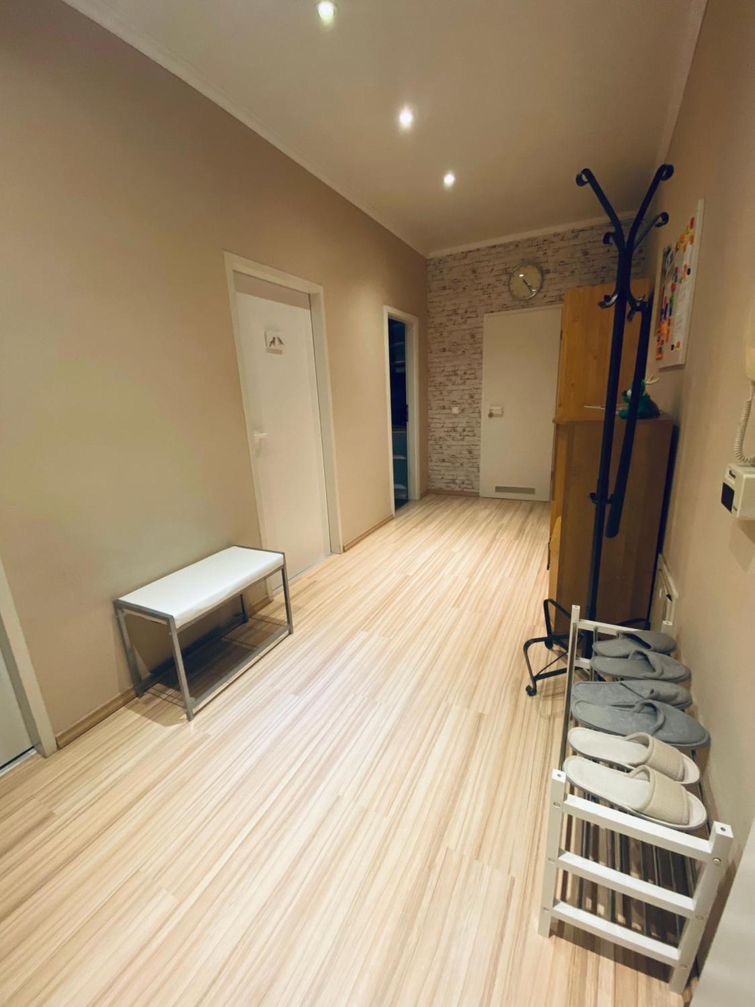 Apartamento Flat For Up To 4 People In Dresden-Striesen Exterior foto